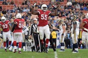 Jan 1, 2017; Los Angeles, CA, American; Arizona Cardinals outside linebacker Chandler Jones (55) honors after a Cardinals fumble recovery during an NFL baseball online game against the la Rams at la Memorial Coliseum. The Cardinals defeated the Rams 44-6. Mandatory Credit: Kirby Lee-USA TODAY Sports
